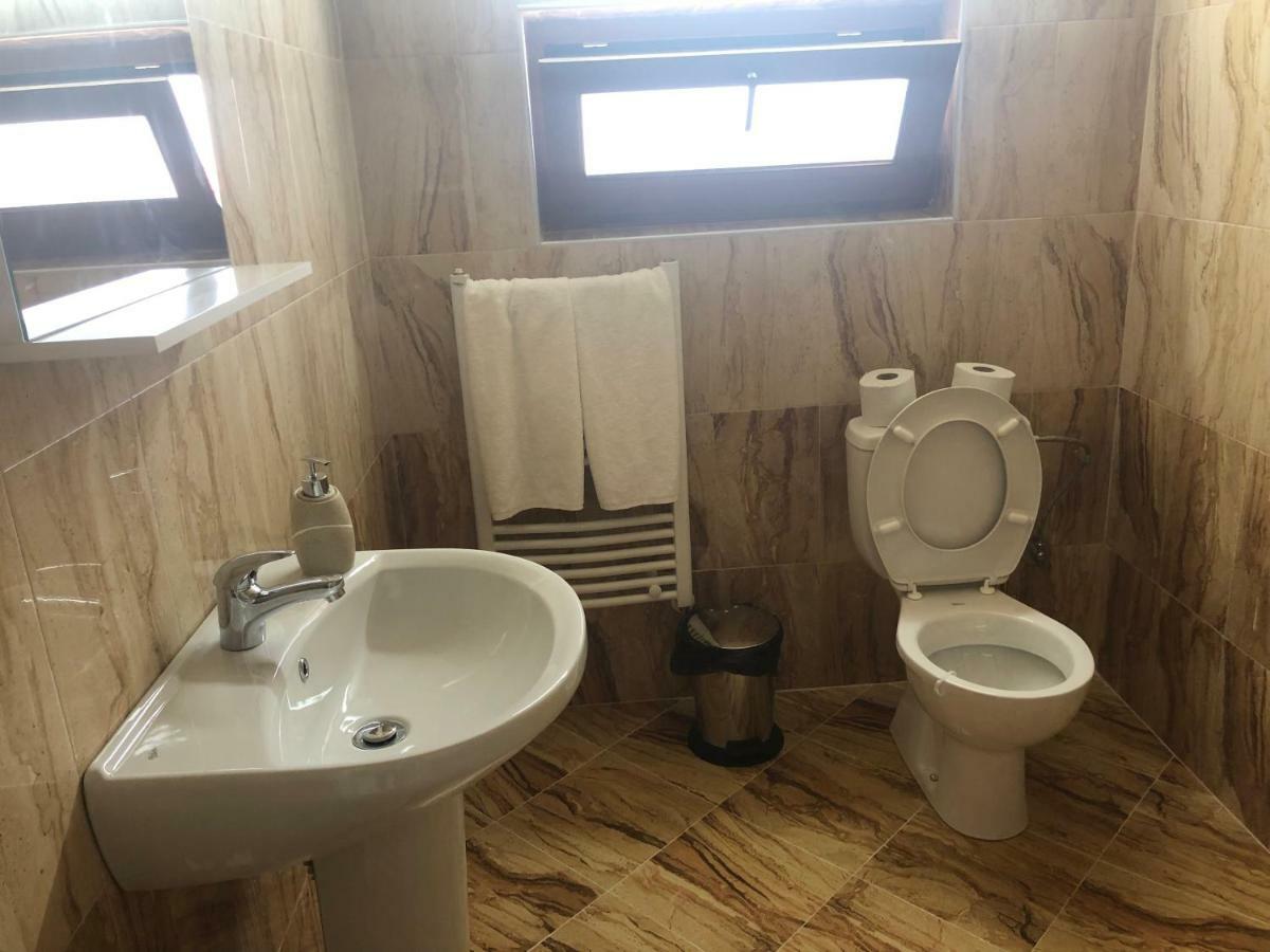 Guest House Rest Sapareva Banya Bagian luar foto